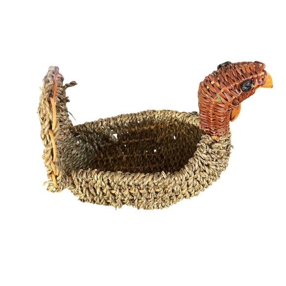 Handwoven Wicker/Seagrass Turkey Basket 9" Decorative Storage Or Centerpiece - Picture 4 of 5